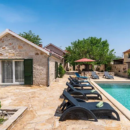 My Dalmatia - Authentic Zvonko With Private Swimming Pool Villa