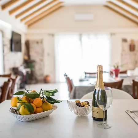 Dom wakacyjny My Dalmatia - Authentic Zvonko With Private Swimming Pool Podlug