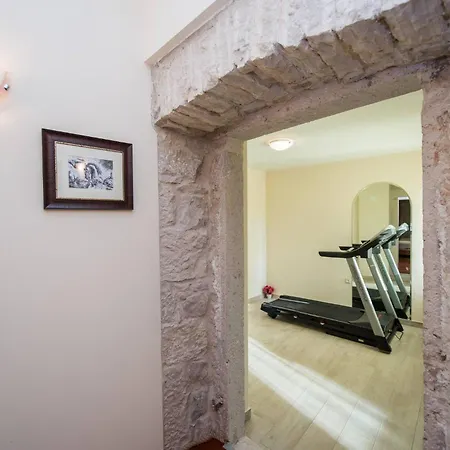 My Dalmatia - Authentic Zvonko With Private Swimming Pool Villa *