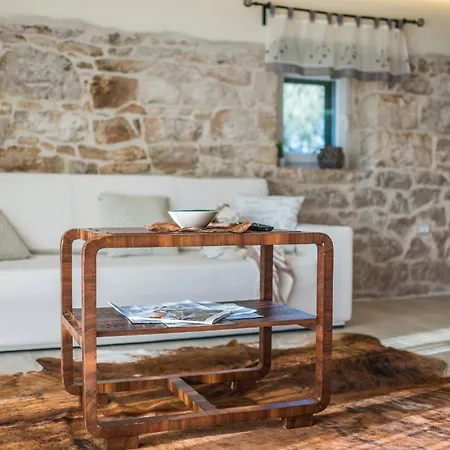 Villa My Dalmatia - Authentic Zvonko With Private Swimming Pool Podlug