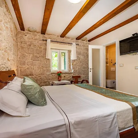 My Dalmatia - Authentic Zvonko With Private Swimming Pool Dom wakacyjny Podlug
