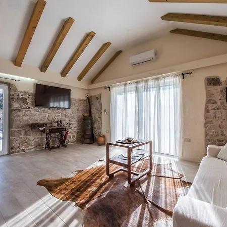 My Dalmatia - Authentic Zvonko With Private Swimming Pool Villa
