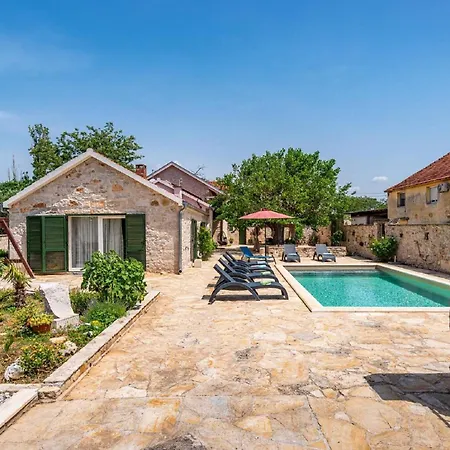 My Dalmatia - Authentic Zvonko With Private Swimming Pool Dom wakacyjny *
