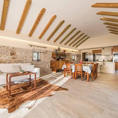 Villa My Dalmatia - Authentic Zvonko With Private Swimming Pool *