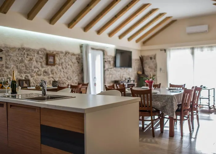 My Dalmatia - Authentic Zvonko With Private Swimming Pool *