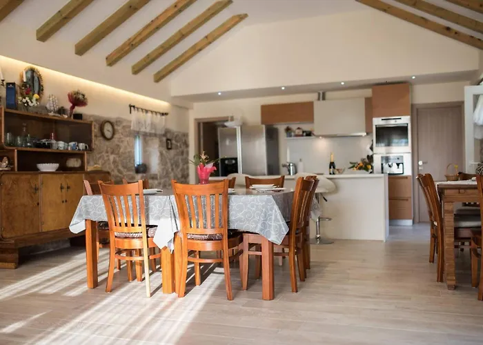 My Dalmatia - Authentic Zvonko With Private Swimming Pool * Podlug